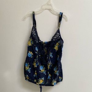 Abercrombie & Fitch Lace Floral Top S
